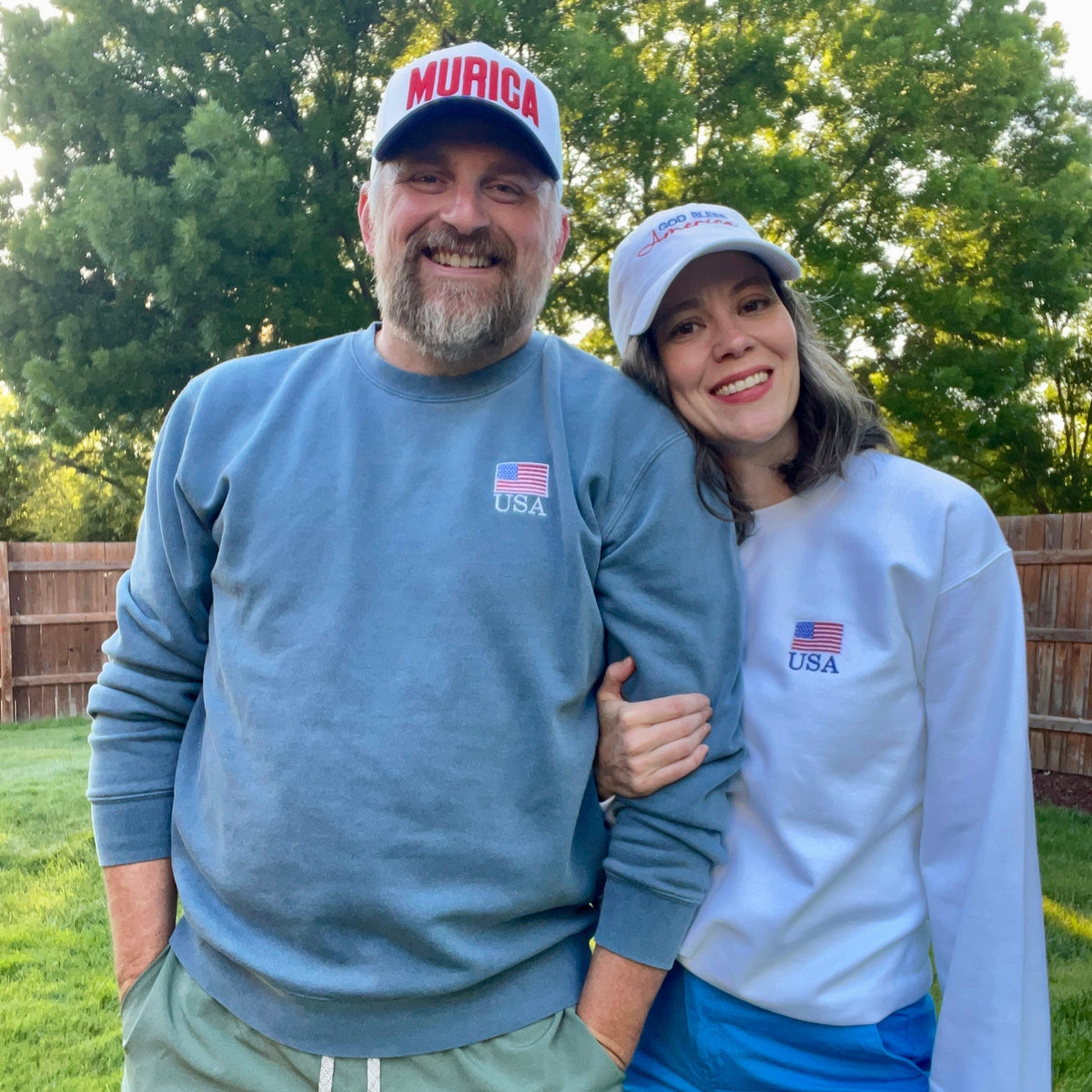USA FLAG EMBROIDERED CREWNECK SWEATSHIRT