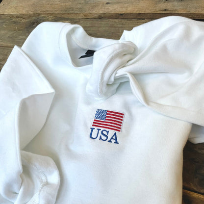 USA FLAG EMBROIDERED CREWNECK SWEATSHIRT